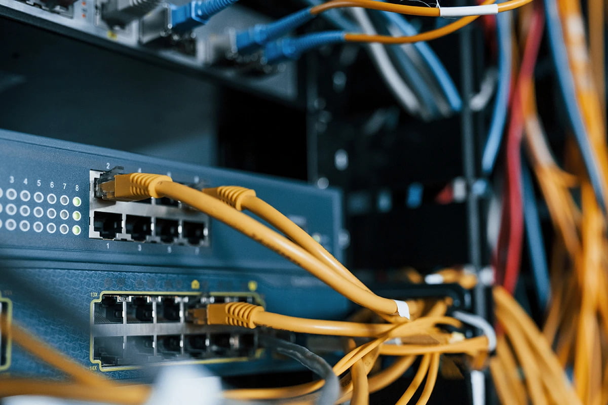 close-up-view-of-internet-equipment-and-cables-andalworks